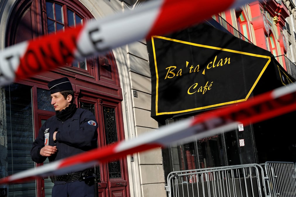 Salah abdeslam juge coupable d'association de malfaiteurs terroriste et de meurtres
