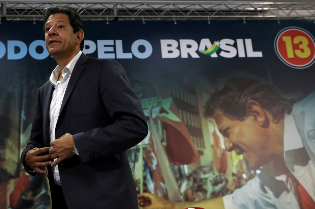 Au bresil, haddad accuse bolsonaro de violer les lois sur le financement electoral