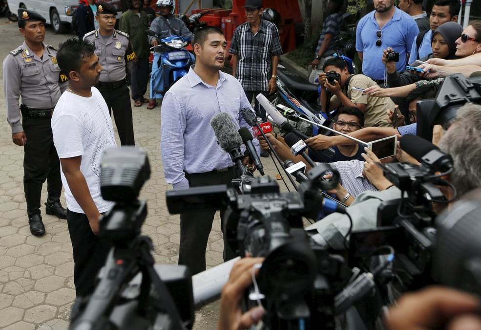 Les proches des etrangers dans le couloir de la mort en indonesie appellent a la clemence