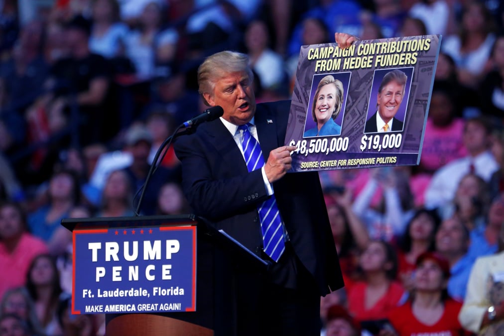 Donald trump continue d'alimenter les controverses