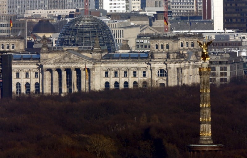 Malgre le brexit berlin maintient son objectif de budget equilibre