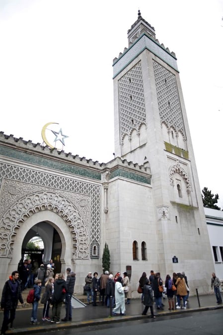 La communaute musulmane en france est en majorite jeune et de nationalite francaise