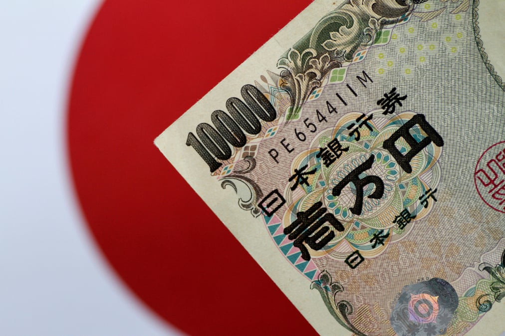 Le japon approuve un plan de soutien a l'economie de 120 milliards de dollars