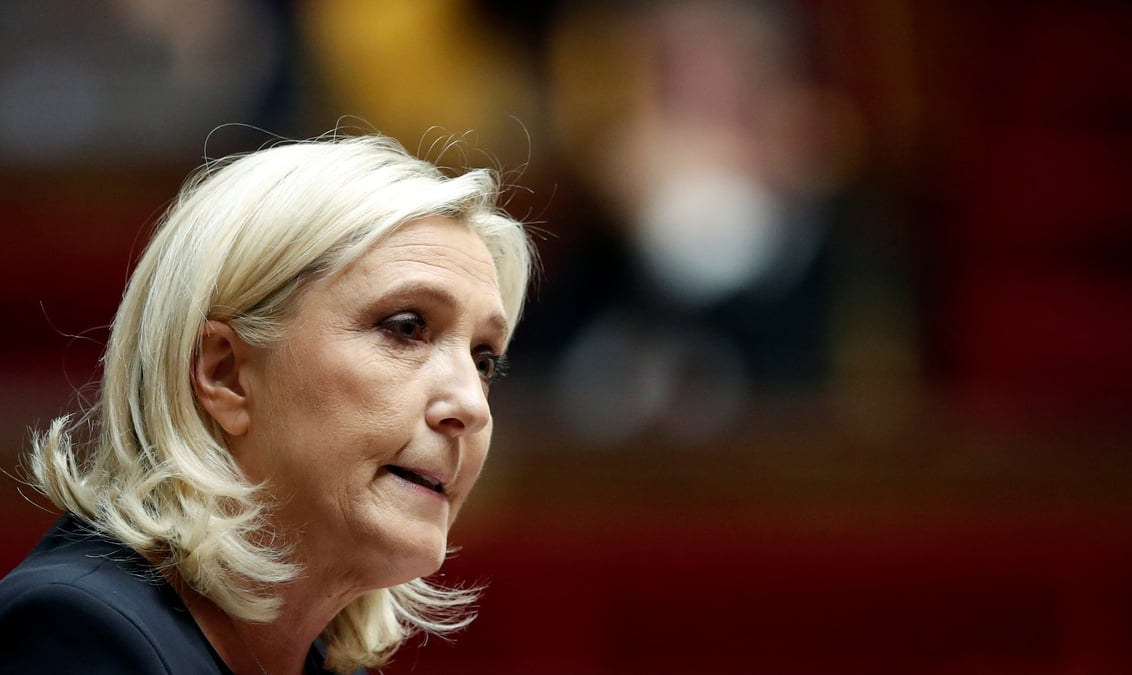 Le pen se felicite d'une "dynamique" favorable au rn