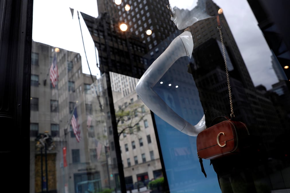 Kering: le covid-19 a freine la reprise des ventes de gucci au troisieme trimestre