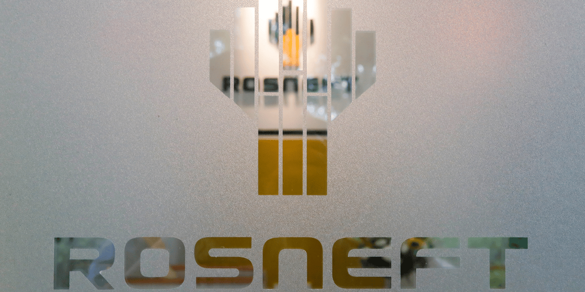 Photo d'archives du logo de rosneft