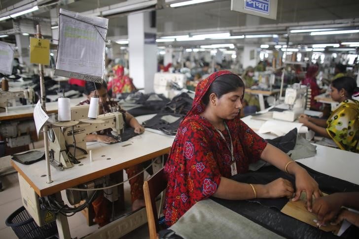 Un employé du textile touche 12 500 takas, soit 104 euros. (Photo d'illustration)
