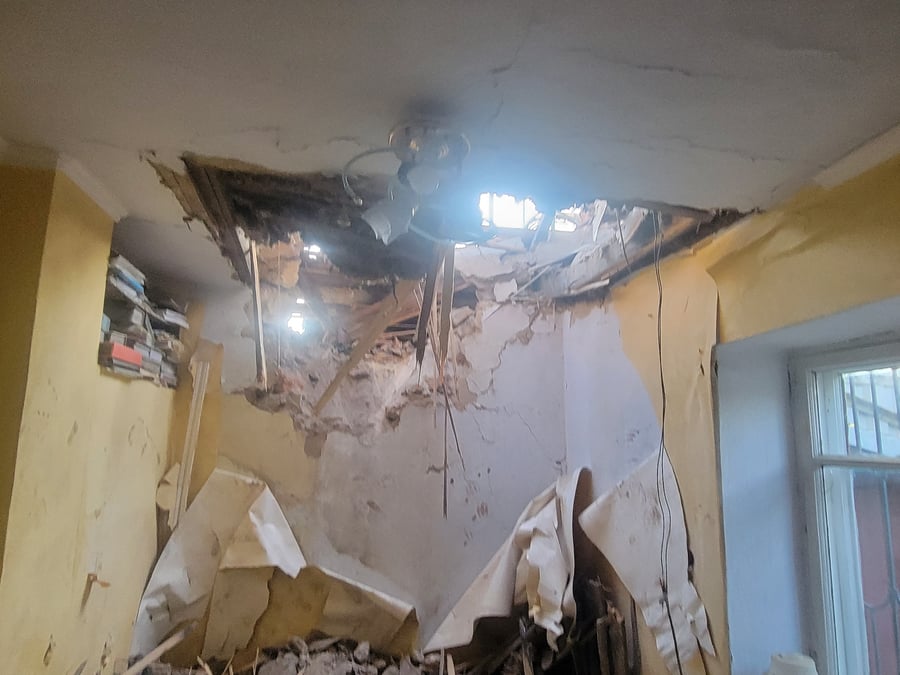 Photo de degats apres des attaques de missiles et de drones russes a odessa