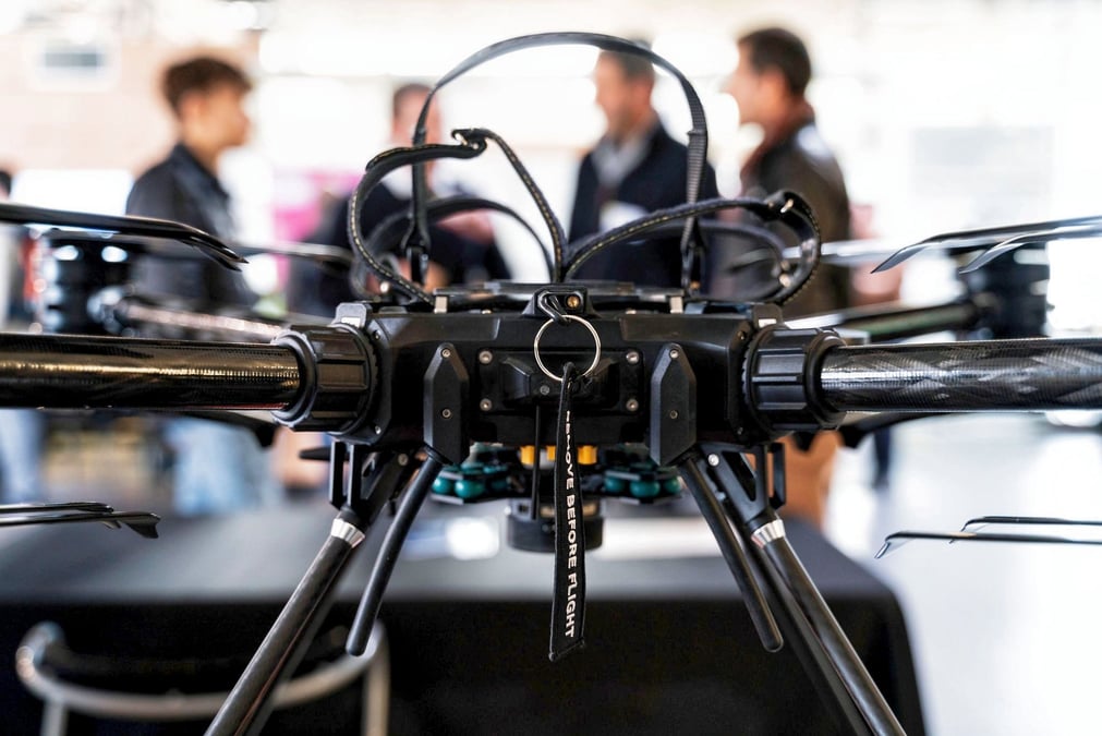 Lannion a intégré fin 2024 le réseau national des centres d’essais en vol, un dispositif stratégique qui permet à la collectivité d'élaborer une feuille de route pour structurer sur son territoire une nouvelle filière d'innovation autour du drone. Avec comme pièce maitresse, le Centre Technologique Drone Ouest (CTDO).