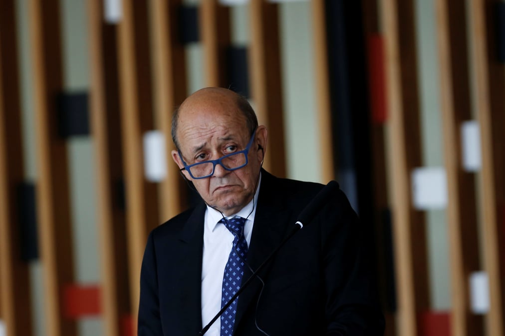 Arabie: le drian juge "peu credible" la revendication des houthis