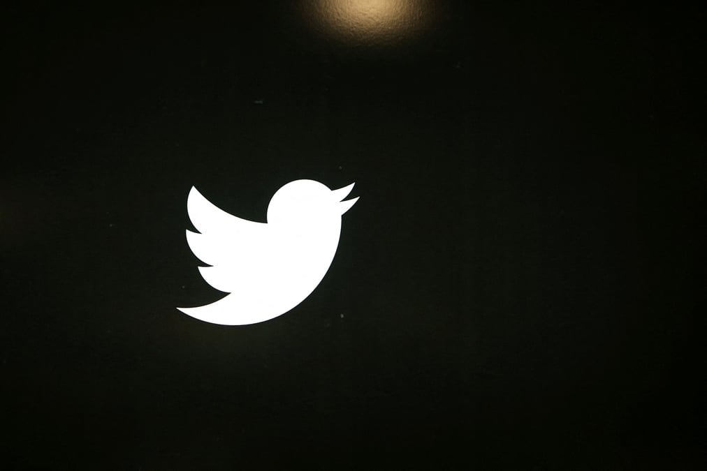 Twitter fait moins bien que prevu au 4e trimestre, les rachats d'actions salues