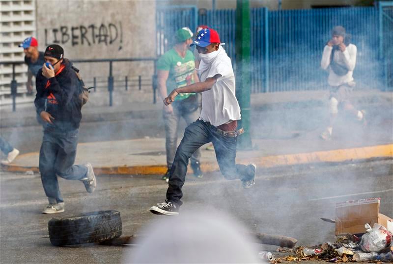 Le bilan des troubles s'alourdit à huit morts au Venezuela