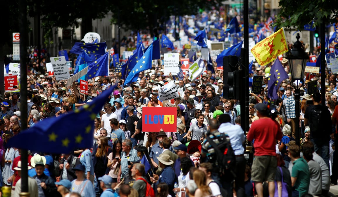 Londres: manifestation pour un referendum sur les conditions du brexit