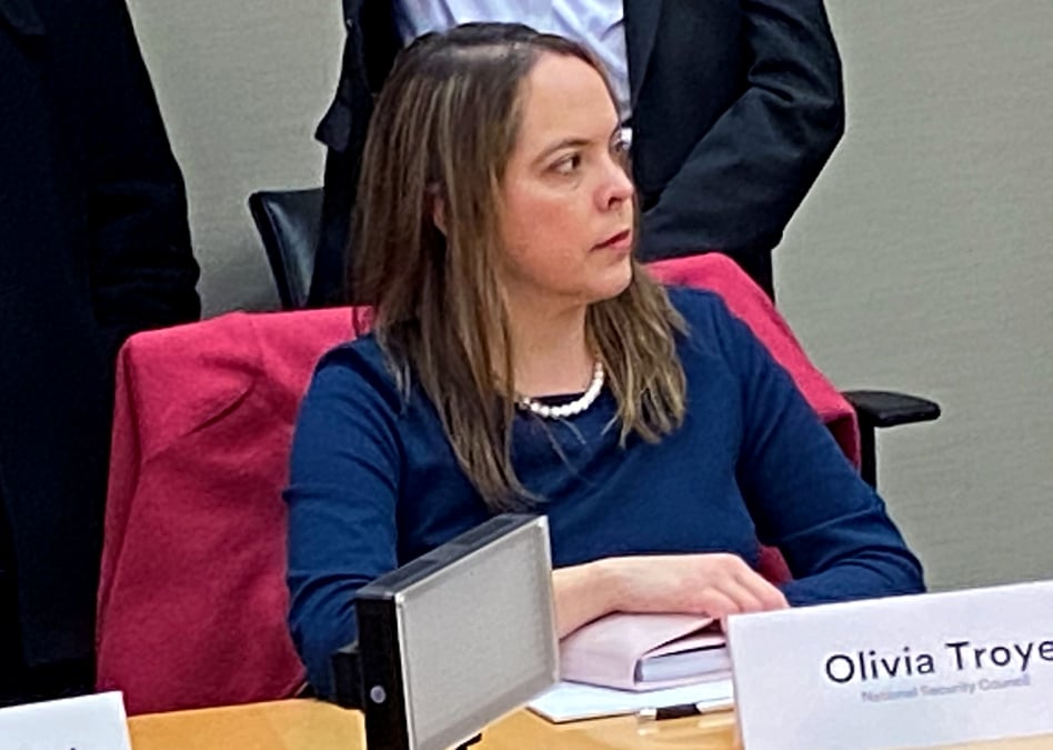 Usa: une ex-conseillere de pence sur le coronavirus dit qu'elle votera biden
