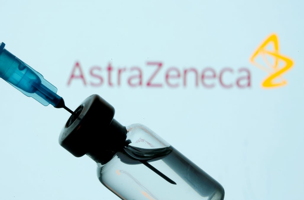 Coronavirus: astrazeneca dement une faible efficacite de son vaccin chez les personnes agees