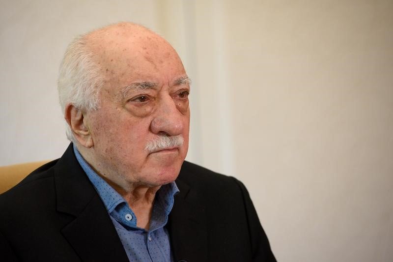 Proces en turquie d'une allemande soupconnee de liens avec gulen