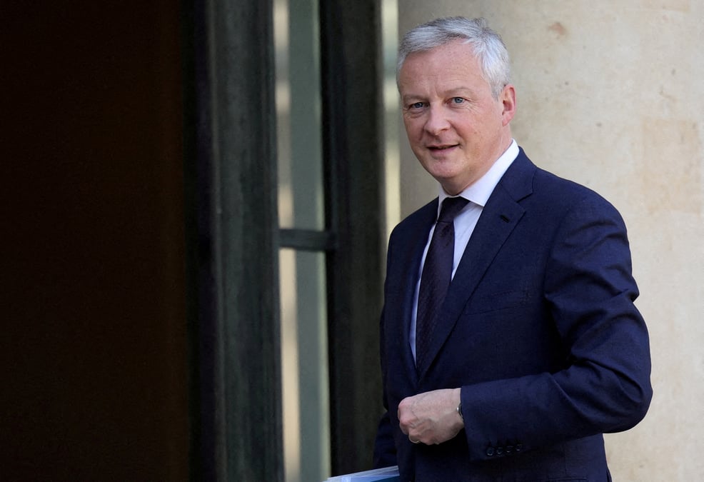 La france espere un embargo de l'union europeenne sur le petrole russe "dans les semaines qui viennent", dit le maire