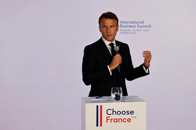Le chef de l'Etat doit recevoir 200 patrons au château de Versailles.