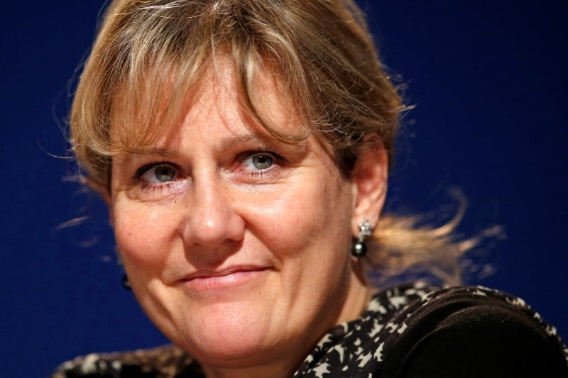 Nadine morano critiquee a droite et a gauche apres ses propos sur la "race blanche"