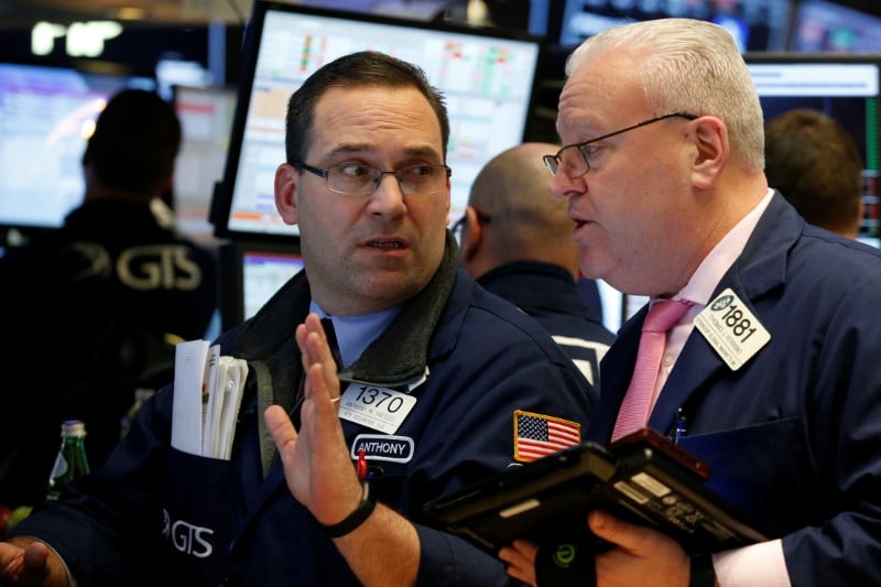 La bourse de wall street ouvre en baisse