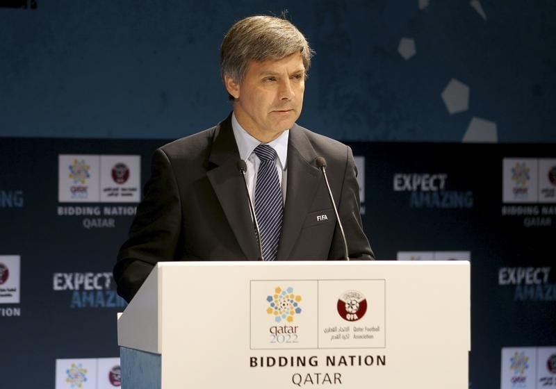 La fifa suspend un responsable de l'evaluation des candidatures pour les mondiaux 2018 et 2022 