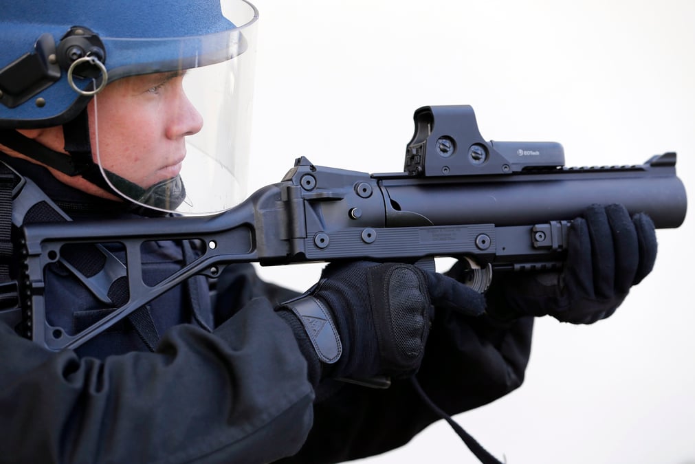 Les lanceurs de balles de defense restent autorises