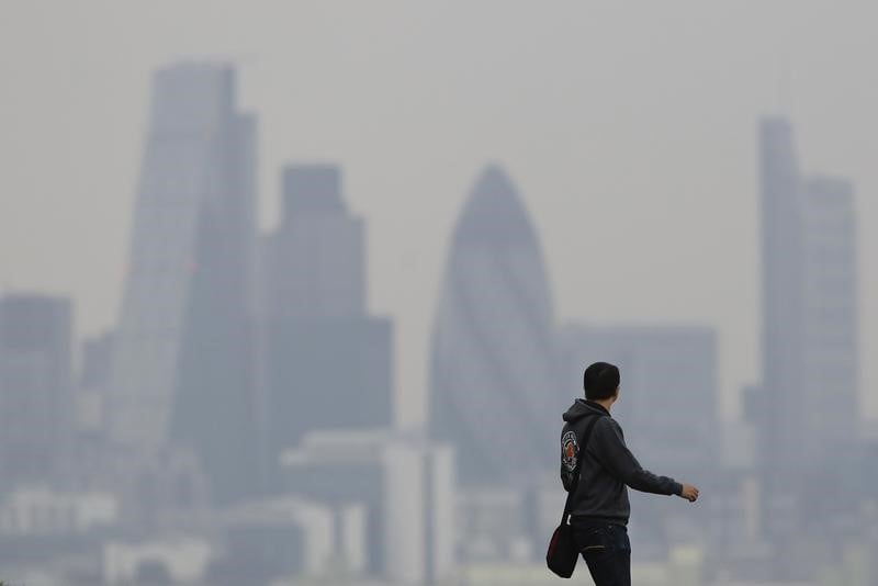 Londres demande le report d'un plan de lutte contre la pollution