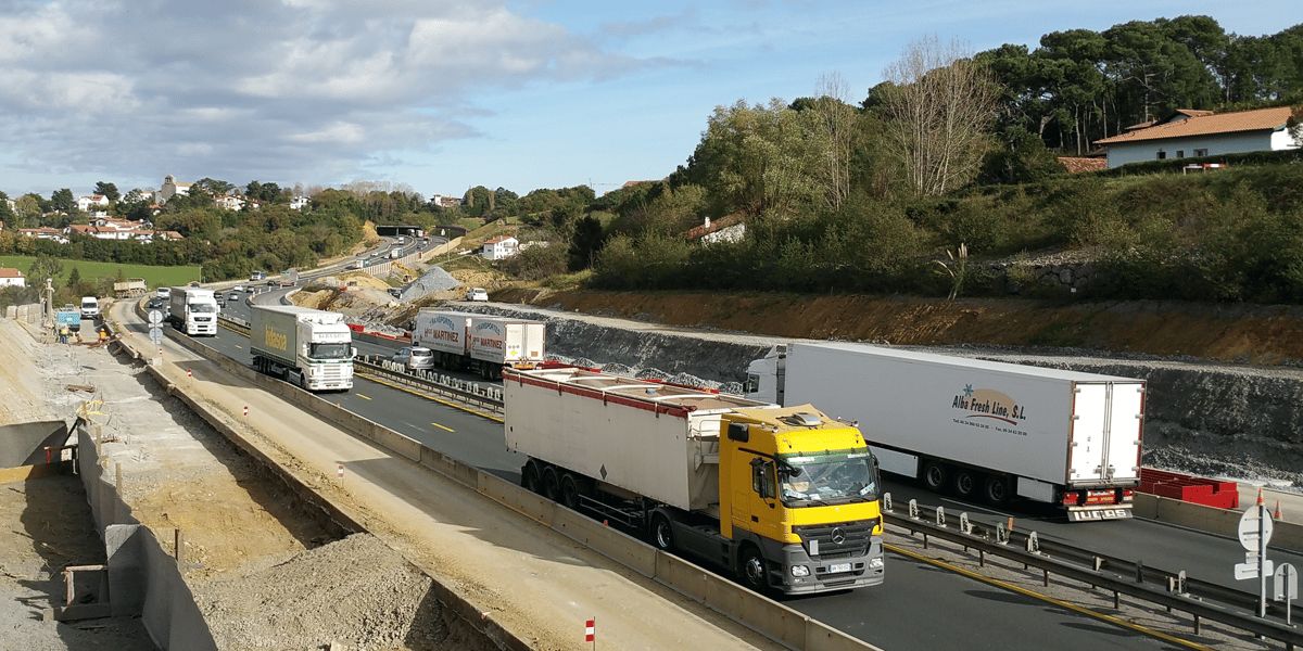 Le transport est l'un des secteurs où le repli de l'intérim est le plus marqué en Nouvelle-Aquitaine.