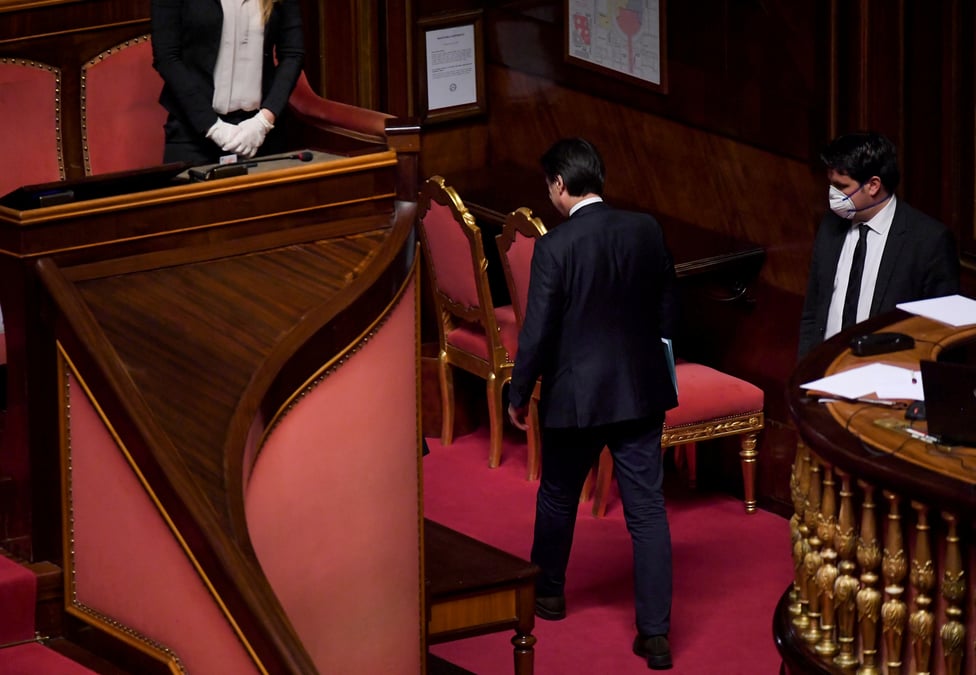 L'italie rejette les propositions elaborees au conseil europeen