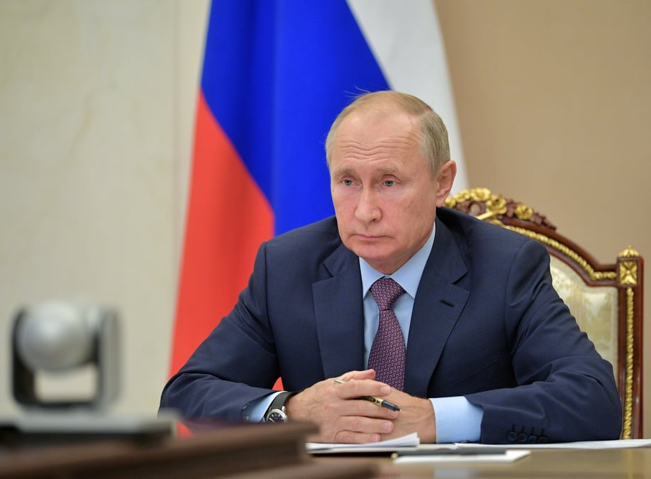 Poutine dit etre intervenu pour permettre a navalny d'etre soigne en allemagne