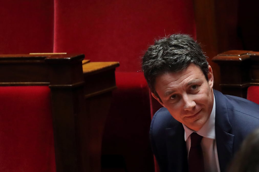 Griveaux denonce "l'irresponsabilite" de wauquiez a mayotte