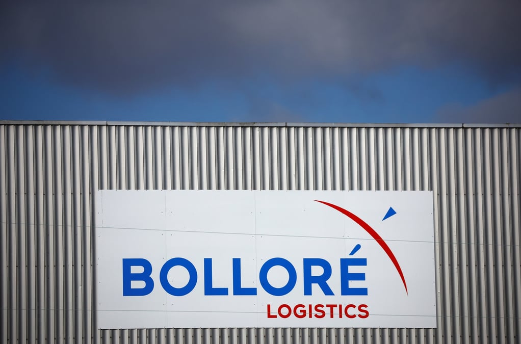 Logo de bollore logisitcs a montoir-de-bretagne