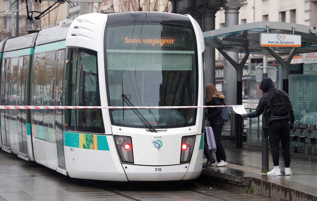 Blocages des transporteurs routiers contre la fiscalite gazole