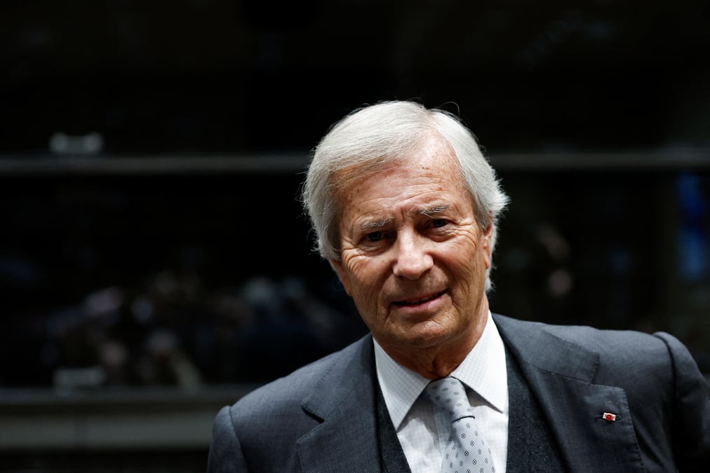 Vincent bollore a l'assemblee nationale a paris