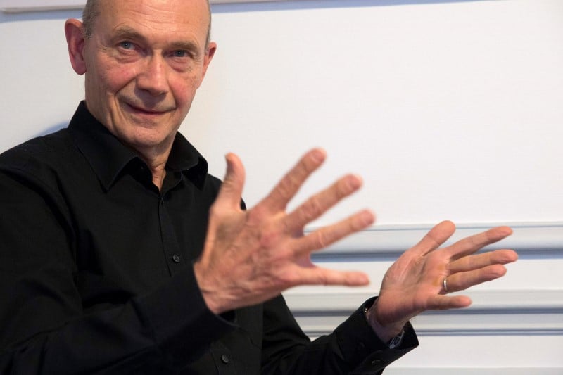 Pascal lamy charge de preparer la candidature de paris aux jo