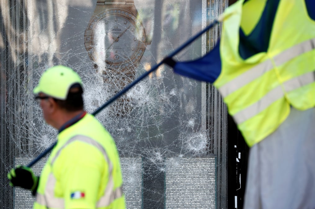 Reunion a matignon apres les violences liees aux "gilets jaunes"