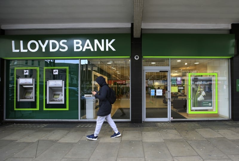 Lloyds annonce un benefice en hausse de 38% sur neuf mois