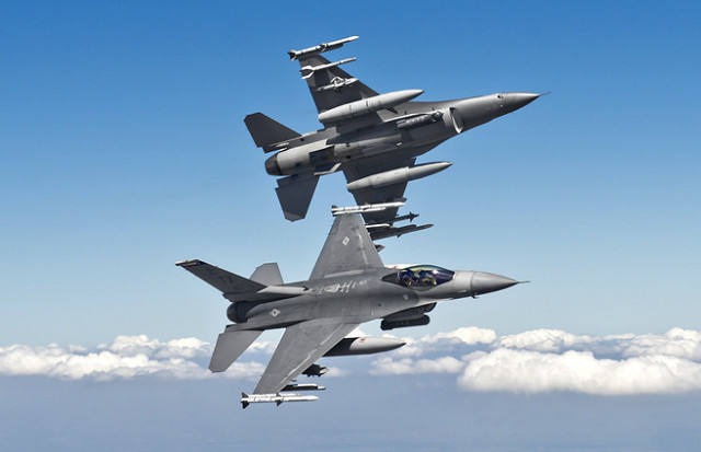 La Slovaquie a commandé 14 F-16 à Lockheed Martin.
