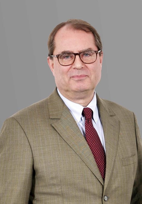 Antoine Bouvier rejoint Airbus laissant la présidence de MBDA à Eric Béranger.
