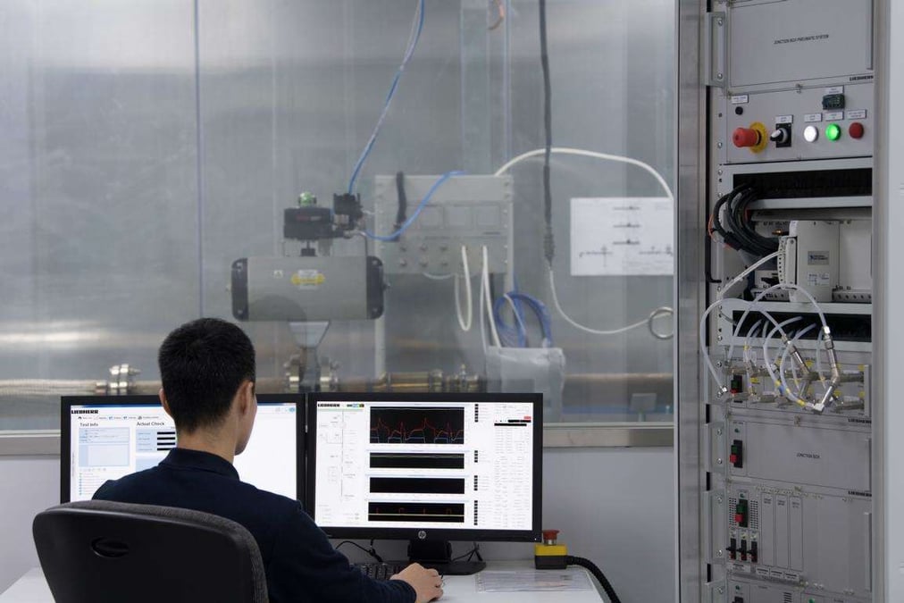 Liebherr-Aerospace test chamber in Shanghai.