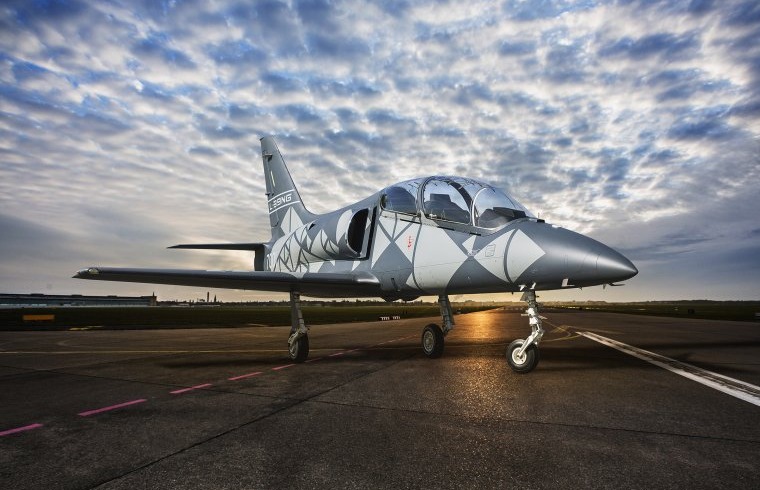 Le premier L-39NG