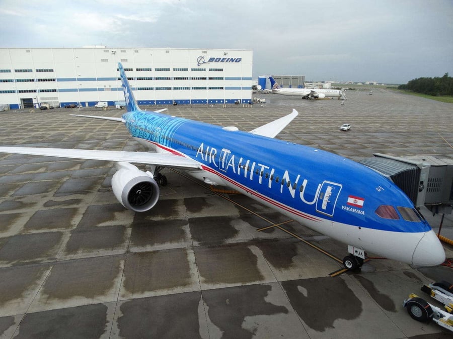 Air Tahiti Nui Boeing 787-9.