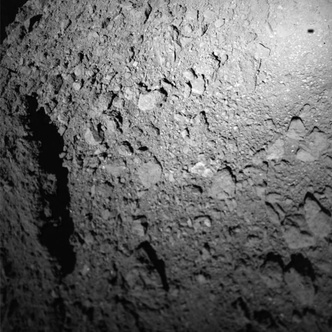 Mascot lors de son approche finale de l'astéroïde Ryugu, le 3 octobre