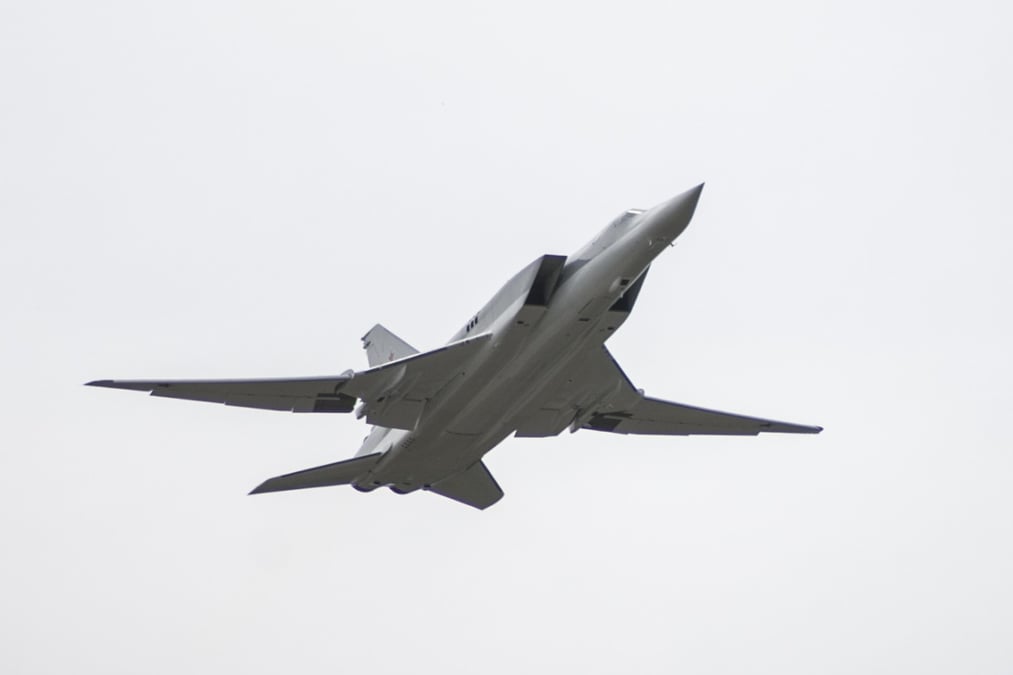 Tu-22