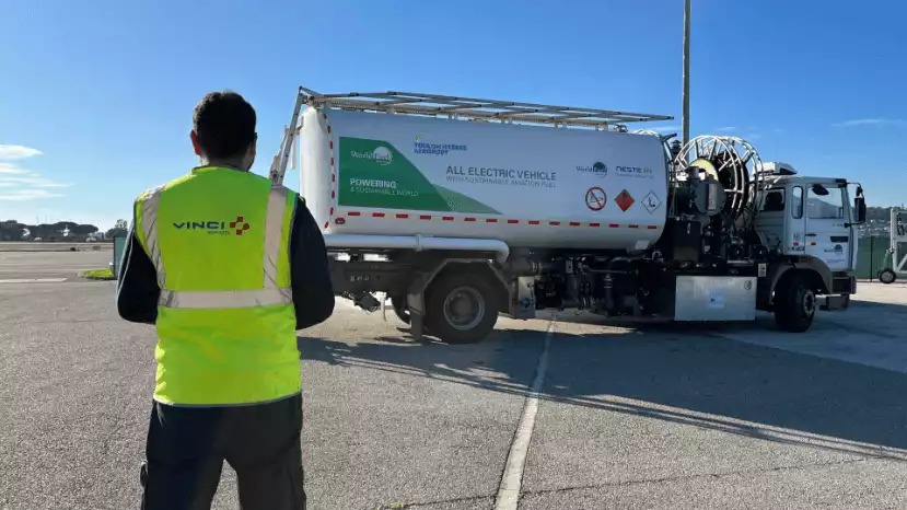BiocarburantsAéroports (1)