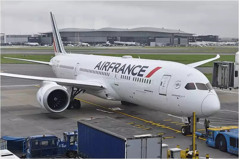 Boeing 787 Air France réduit