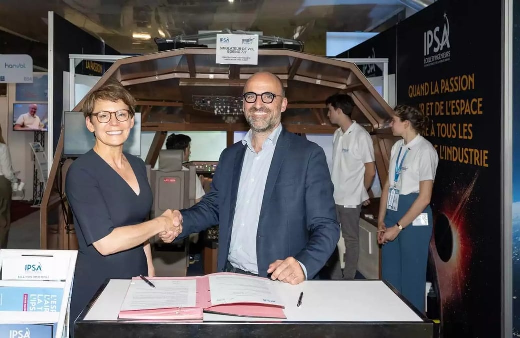 L'IPSA signe des conventions avec des industriels au Salon du Bourget 2023