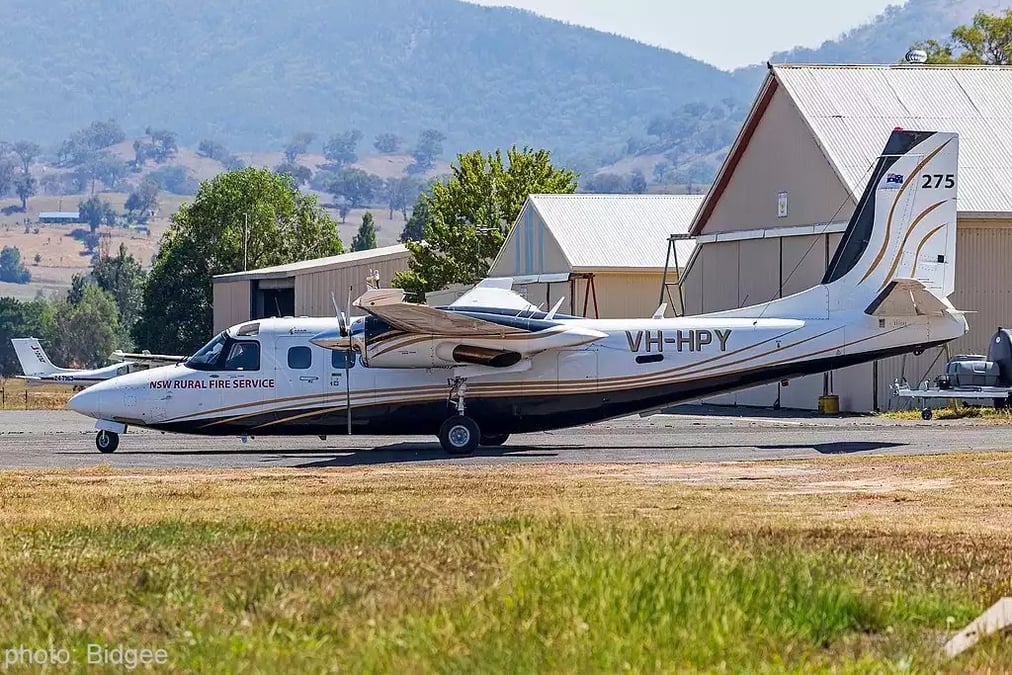A Gulfstream 695A Jetprop Commander