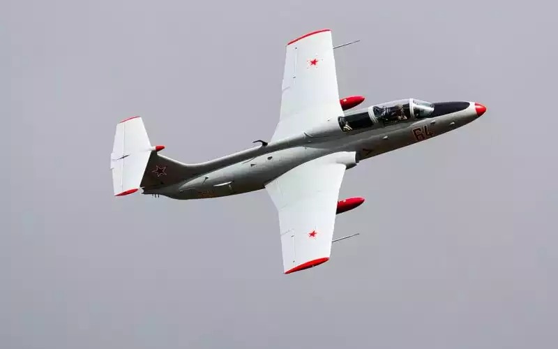 Fighter jet L-29 Delfin
