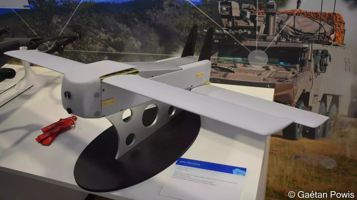 Munition téléopérée Toutatis sur le stand de Thales lors du SIAE 2023.